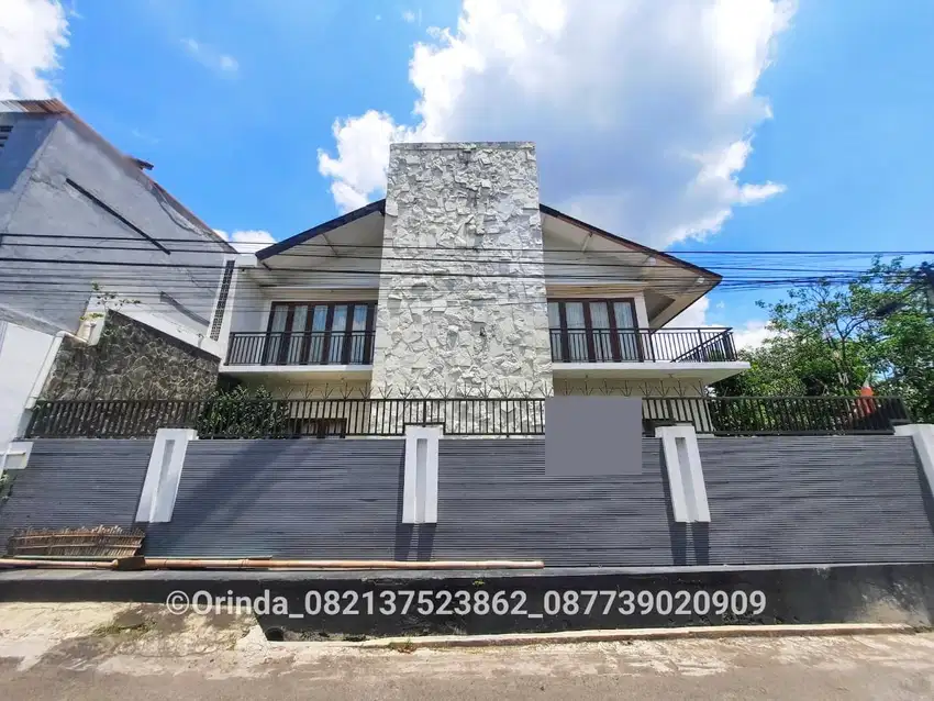 Rumah Mewah Hook Jl. Kaliurang Km 8 Dekat Lempongsari, UGM, JCM