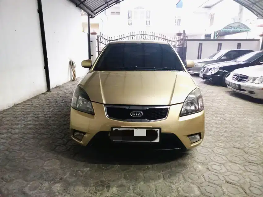 Kia Pride Rio AT 2011 (TDP.19.5jt)