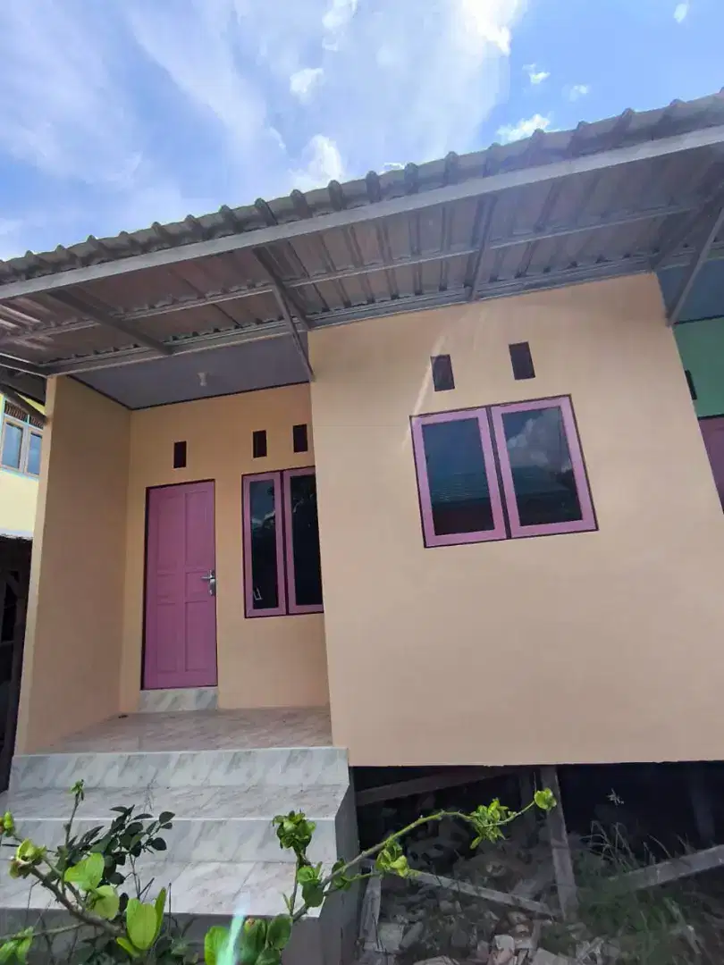 Disewakan rumah dekat jalan padat karya sungai andai