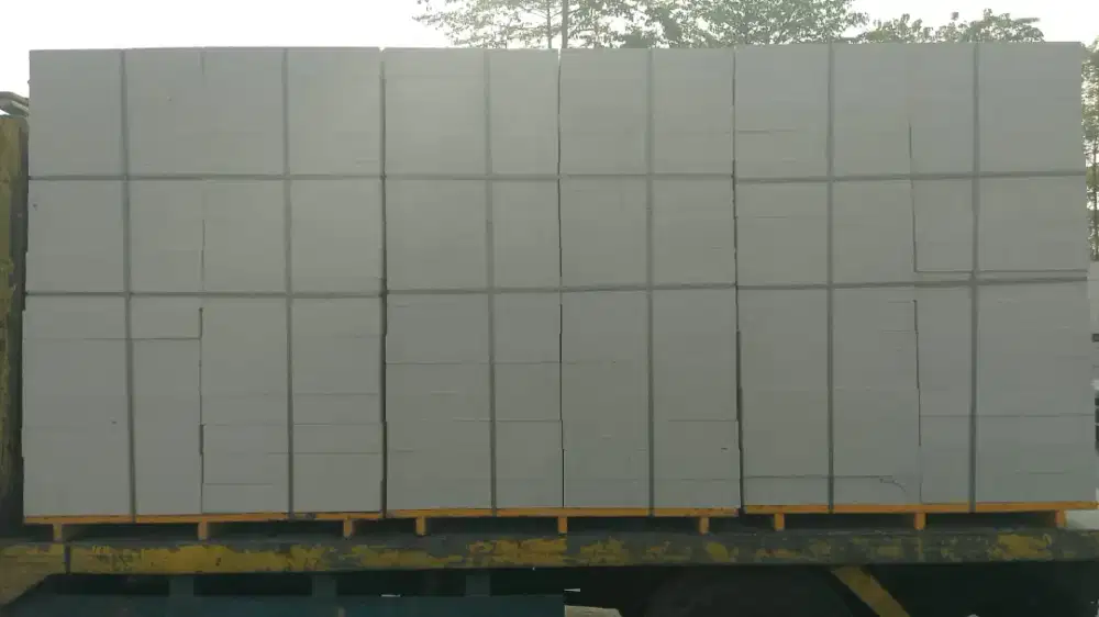 Bata ringan fre ongkir Mojokerto kota.promo lebaran free lem 5sak /rit