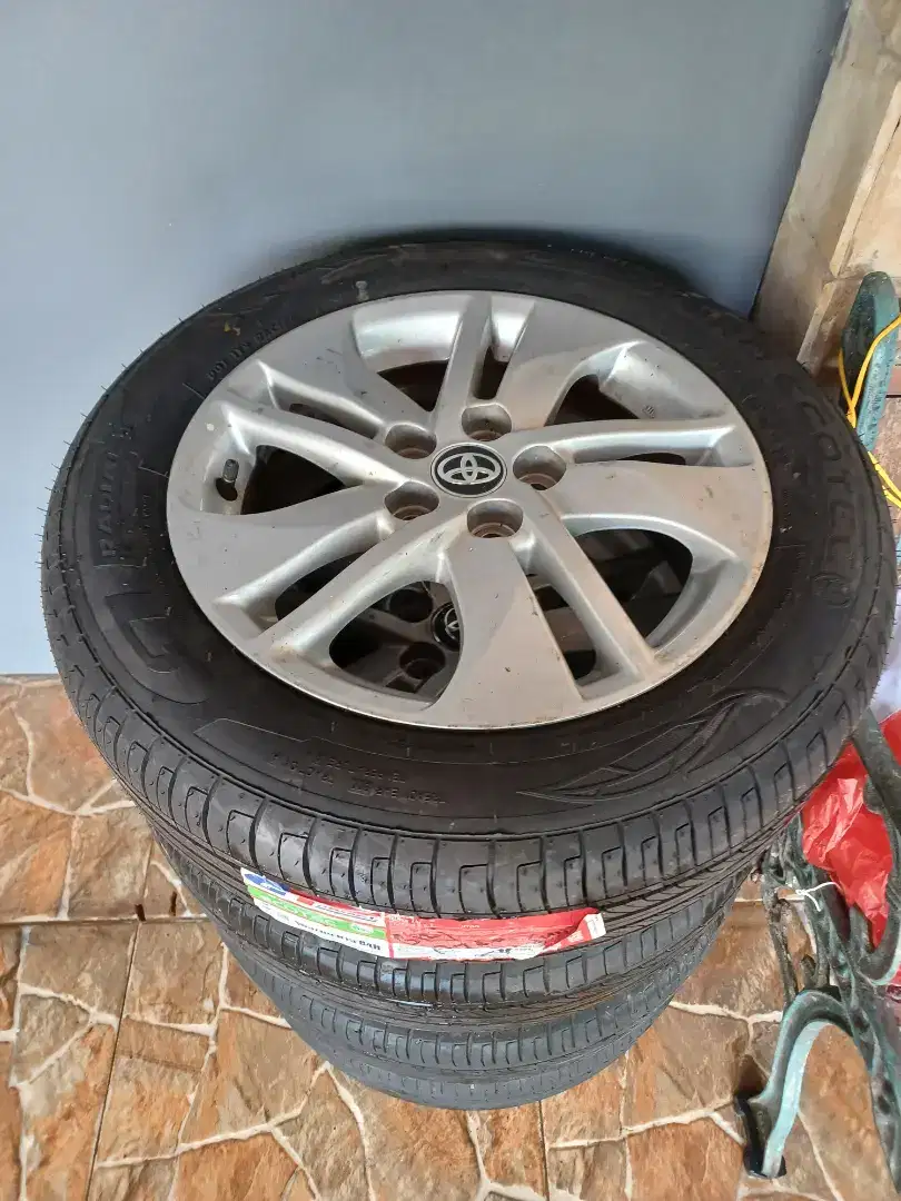 VELG + BAN SIENTA type G