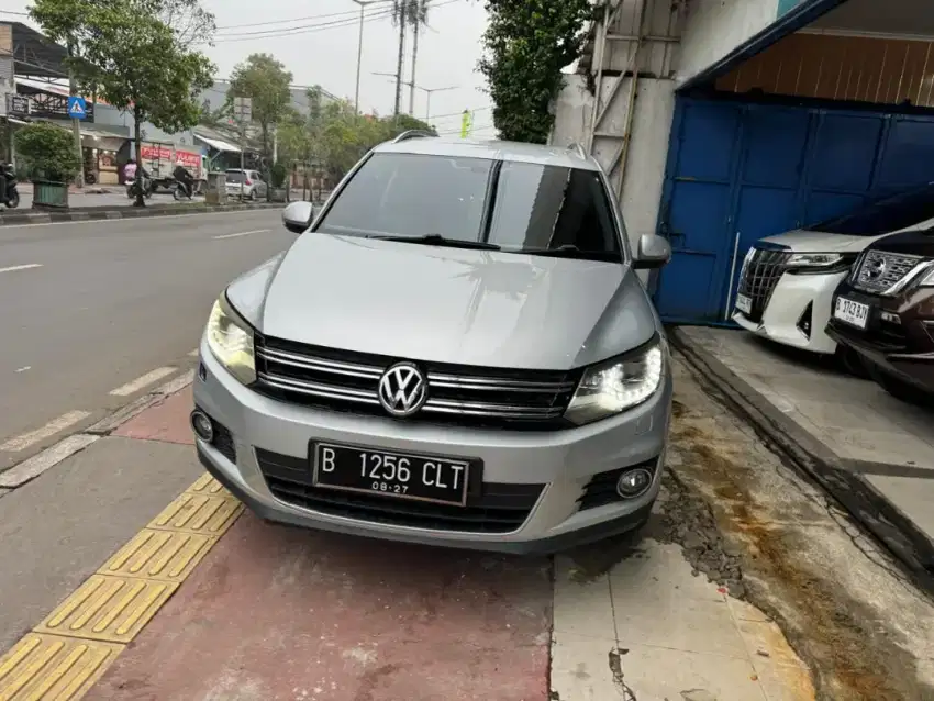 VW TIGUAN th 2013 AT pajak on Siap pakai