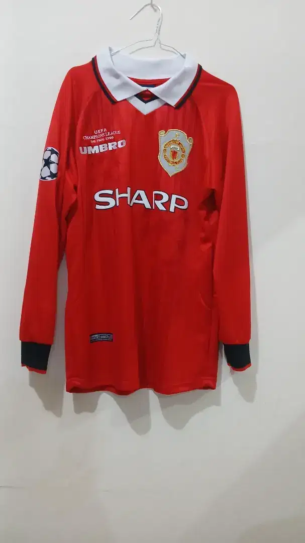 Jersey Bola Manchester United 1999 Final LS + Nameset Beckham