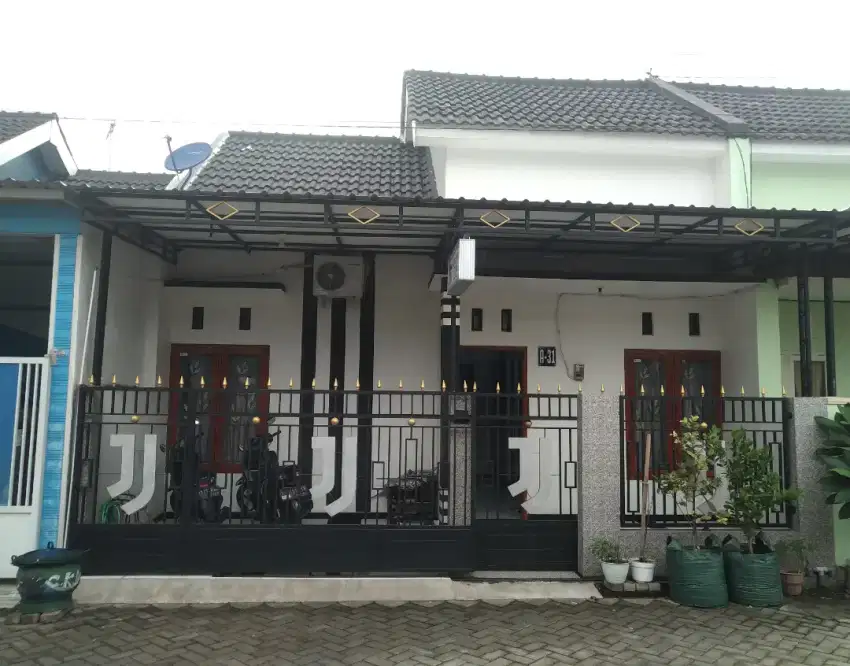 Di JUAL RUMAH PERUM CLUSTER KURNIA