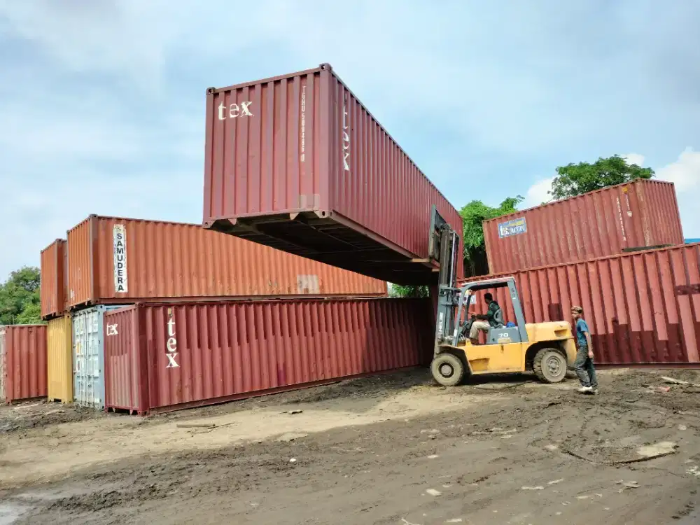 CONTAINER SEKEN LEASING EX IMPORT KONDISI 80% 20FT/40FT JUAL BELI SEWA