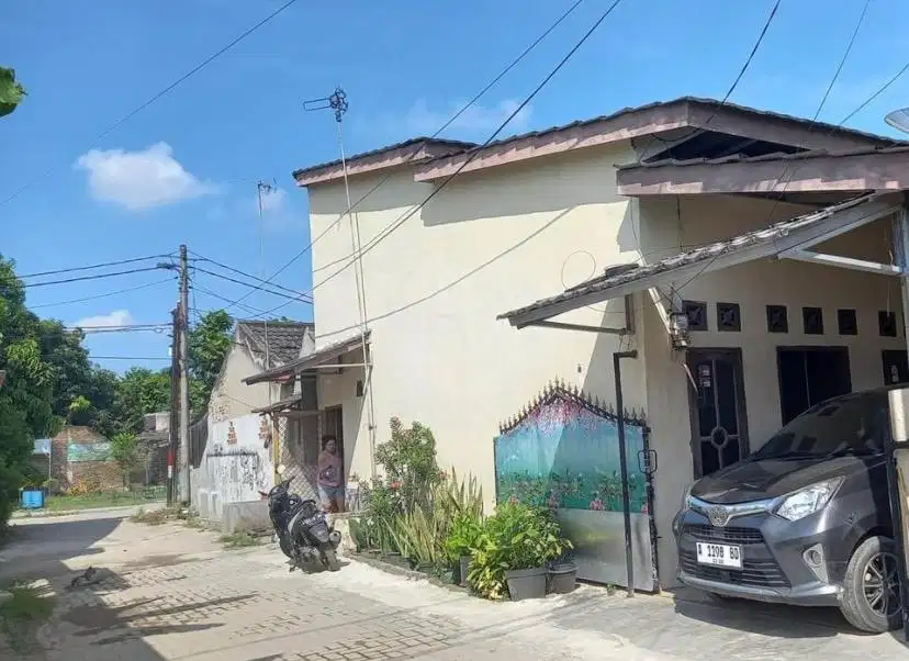 Dijual Cepat Rumah di Bumi Agung Permai 1