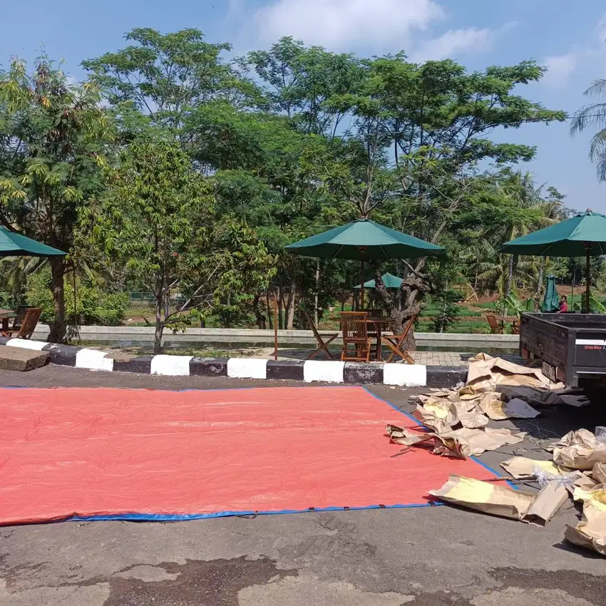 kursi taman,bangku outdoor,meja makan bulat,payung jati,kursi cafe,