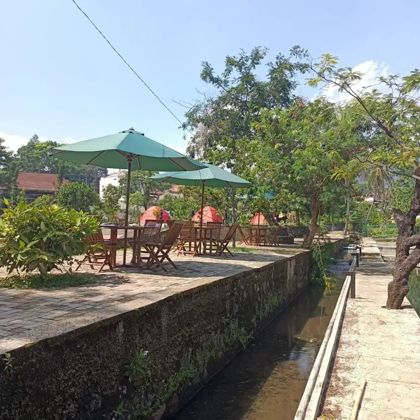 payung jati,meja makan bulat,tenda waterproff,kursi santai,tenda