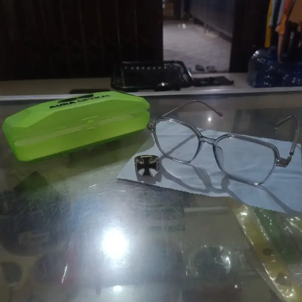 DIJUAL Paketan Kacamata Minus 125 + Cincin MURAH CERIA