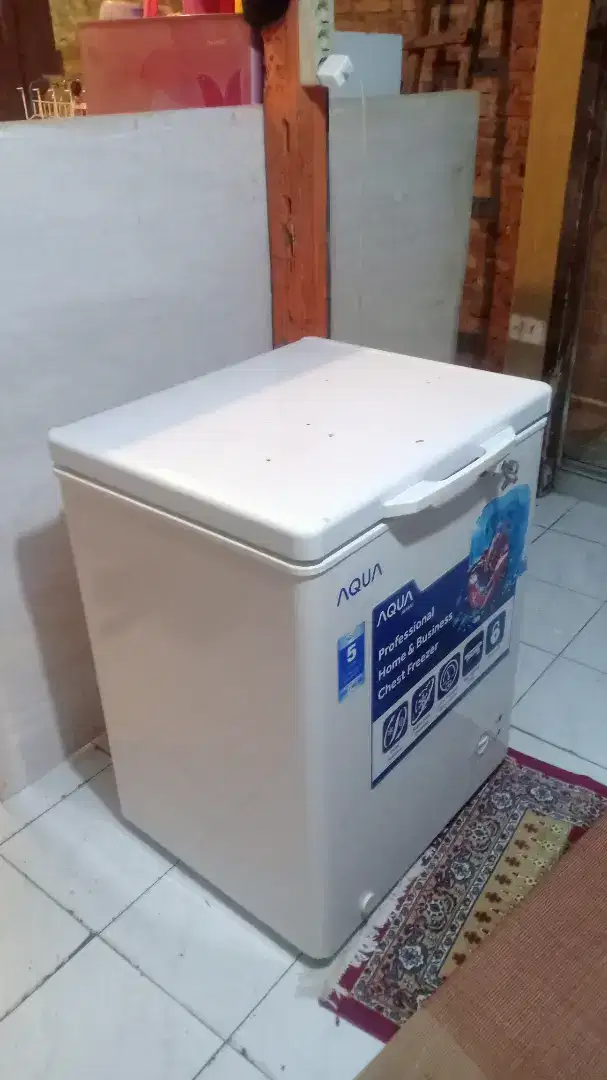 jual santai freezer bekas seperti baru