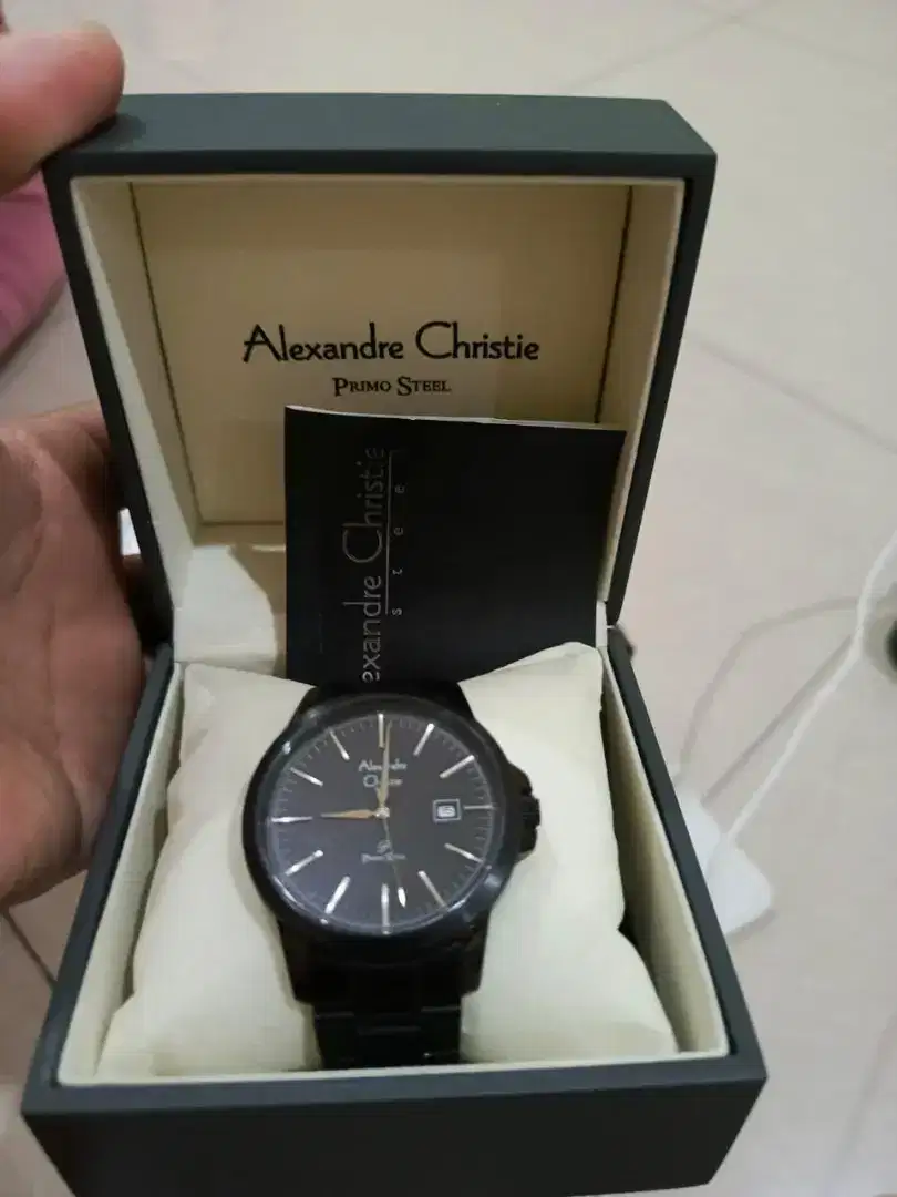 Jam tangan branded  alexandre cristie