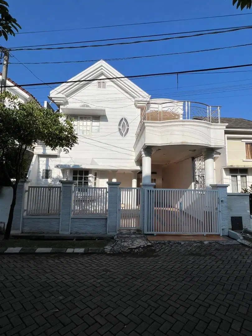 Rumah di kemang pratama 3 bekasi