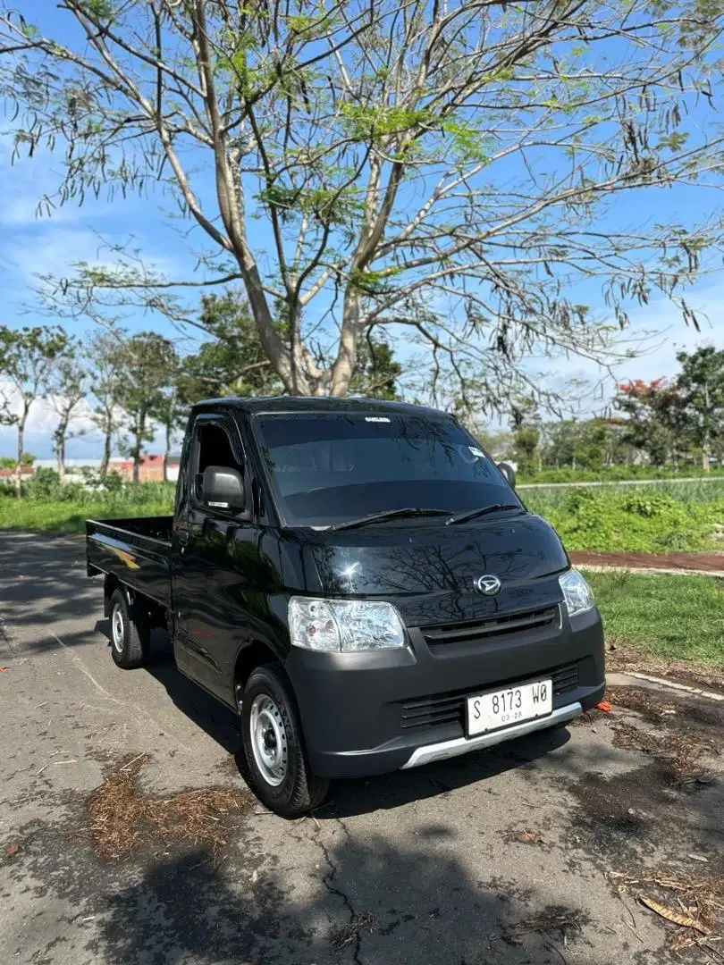 Daihatsu Granmax 1.3 2023 like new