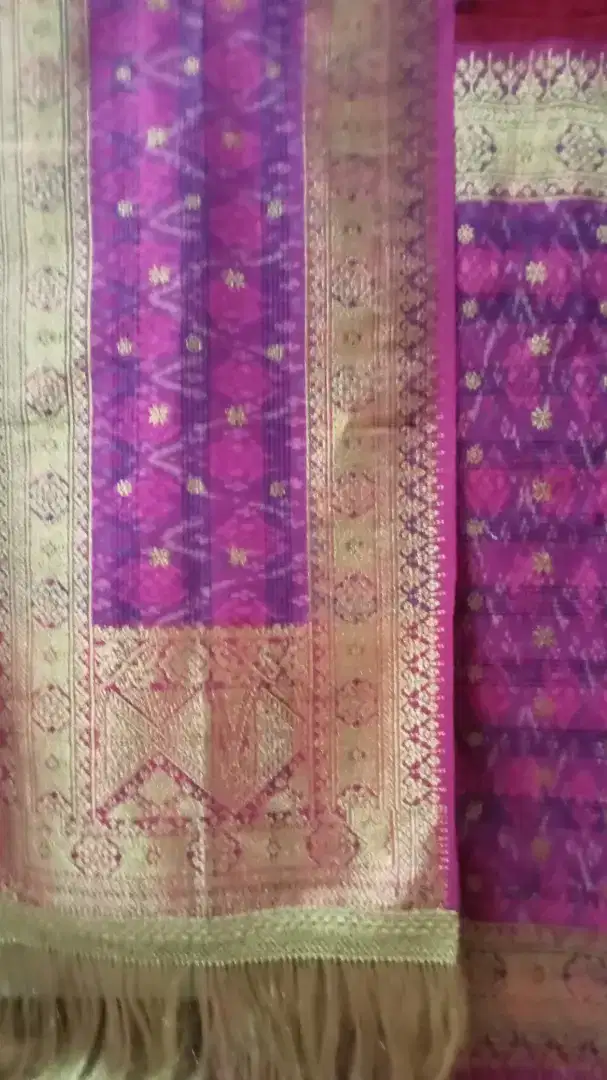 Kain songket Palembang