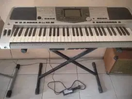 KEYBOARD YAMAHA PSR -2000