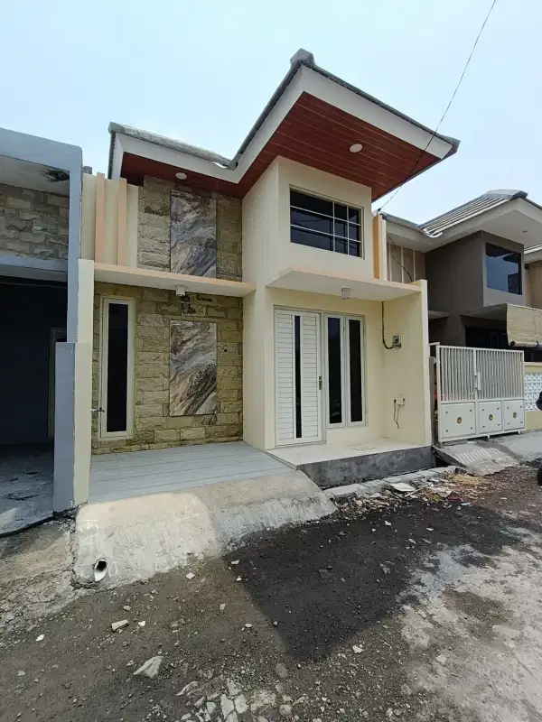 RUMAH CANTIK MURAH BATAS KOTA SURABAYA BARAT