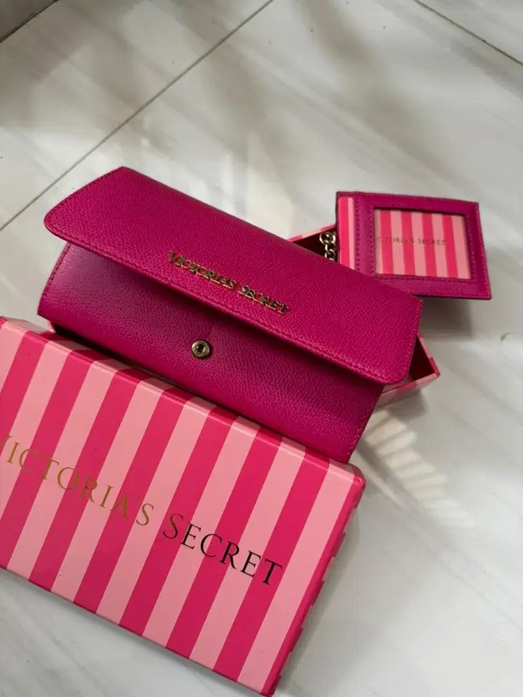 Dompet Victoria Secret