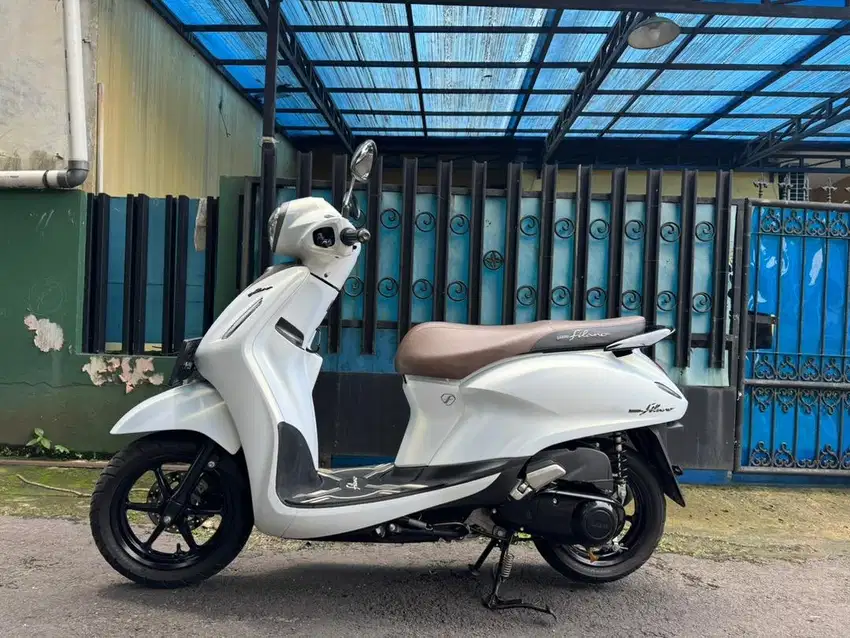 Filano 2023 Lux putih F kabupaten