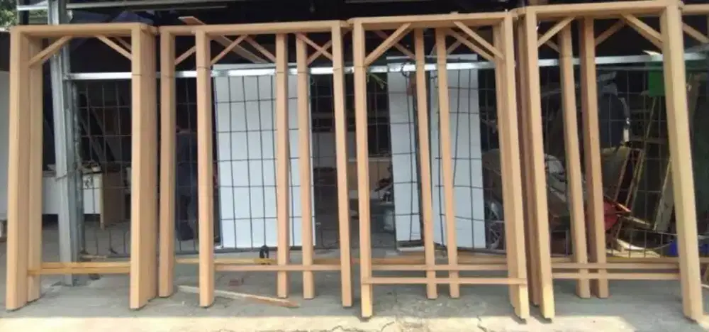 KUSEN PINTU MERANTI OVEN