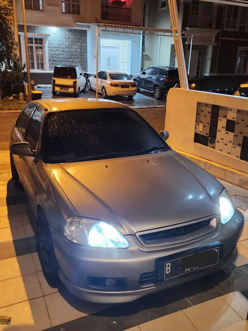 Honda Civic Ferio tahun 2000