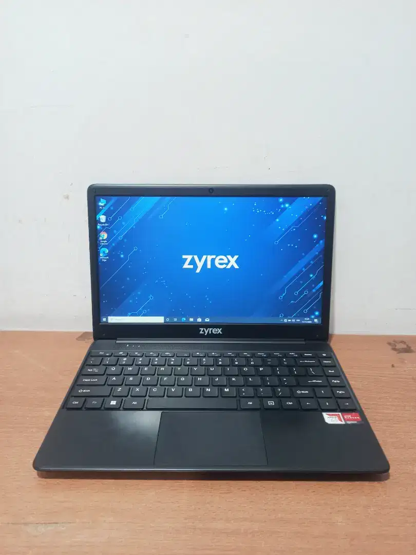 Laptop Zyrex Kintamani AMD A9-9400 4GB RAM / 128GB SSD