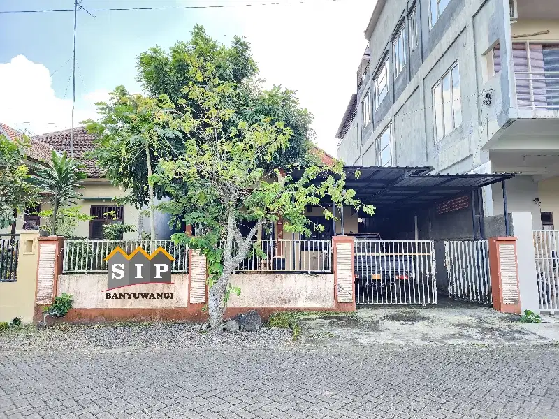 Dijual Rumah di genteng kulon dekat RTH Maron , Genteng Banyuwangi