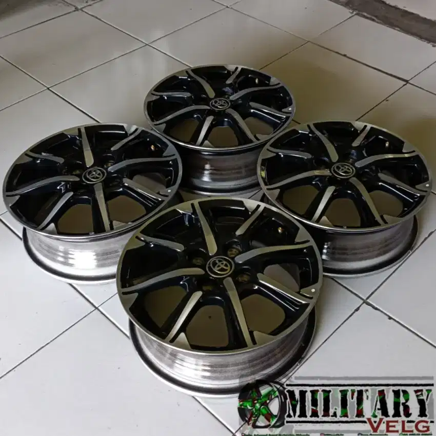 Velg original Calya facelift R14 mulus