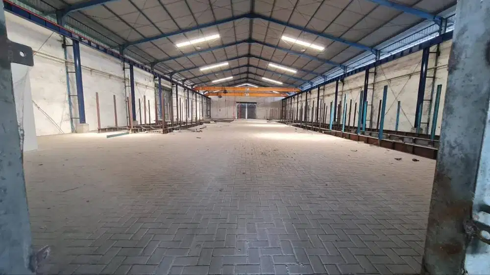 Dijual Gudang Langka Siap pakai Kokoh Margomulyo Permai Jalan Utama