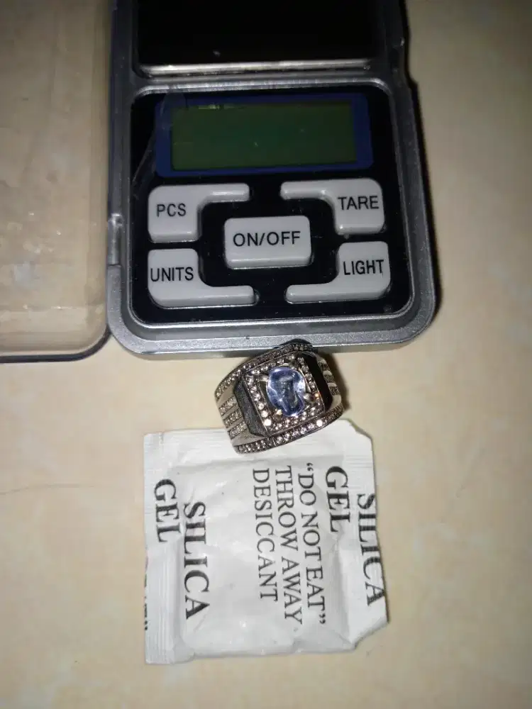 Blue Sapphire/Safir ring perak Srilanka