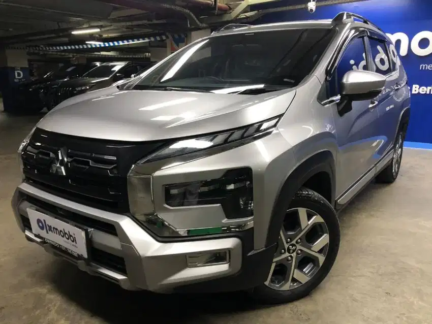 DP RENDAH - Mitsubishi Xpander 1.5 Cross Bensin-AT 2019 UOQ