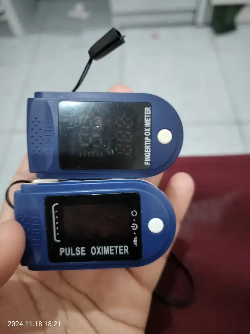 Oximeter, Fingertip Oximeter, pulse Oximeter