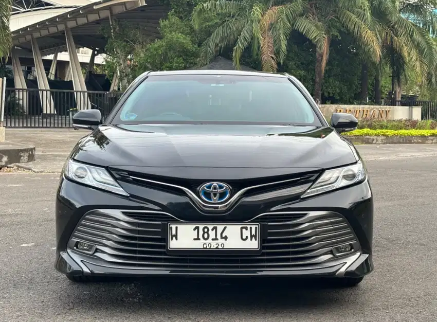 Toyota Camry Hybrid 2,5 AT 2019 PAJAK BARU “DP 55jt” Proses Kilat