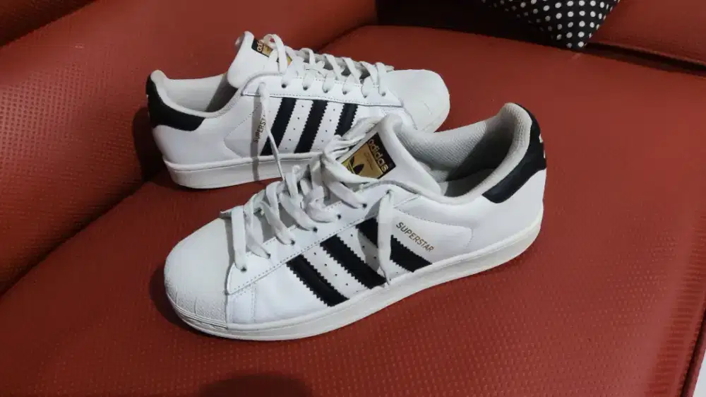 Sepatu Adidas Superstar Size 42 Good Condition