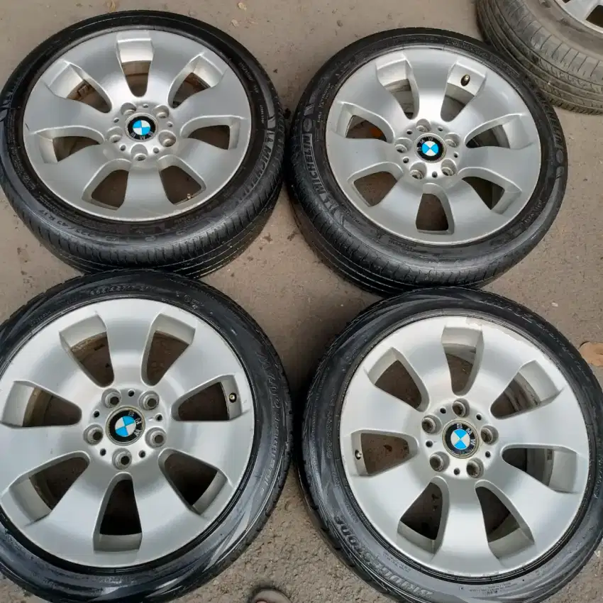 Velg OEM BMW E90 ring 17x8 pcd 5x120 ET 34 ban 225/45 R18 4pcs