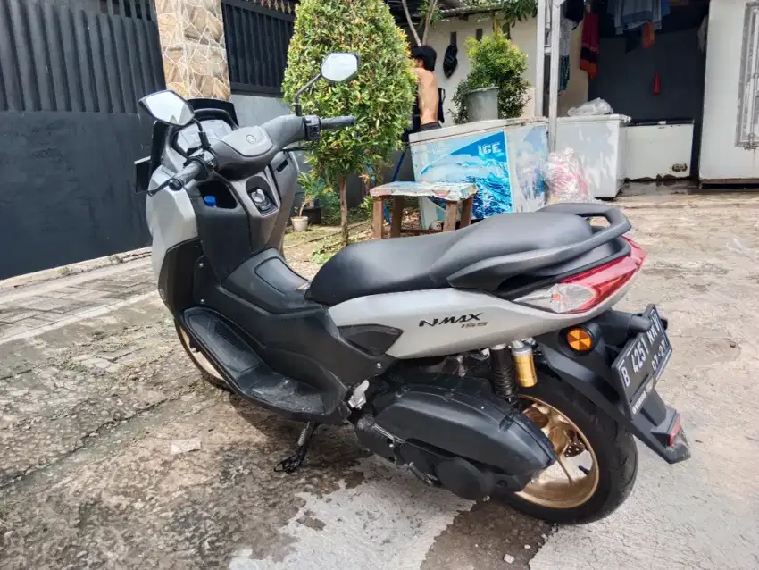 Di jual yamaha nmax keyles 155 th 2022  pjk idup