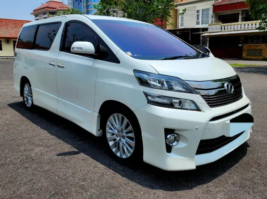 Vellfire ZG Audioless 2.4 Matic 2014 (istimewa)