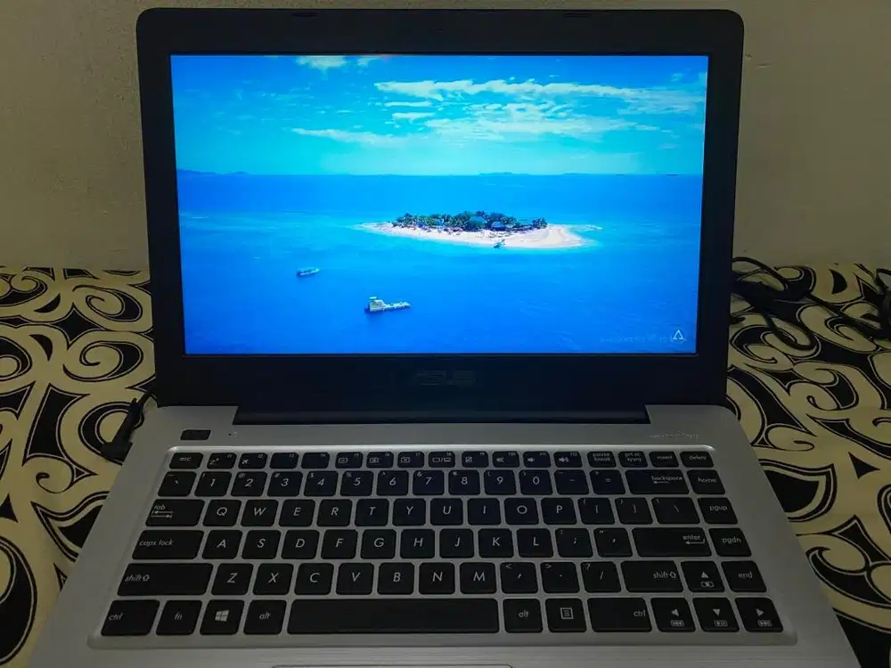 ASUS Core i5 SSD 500GB + HDD 1TB | NVIDIA 940MX | Layar Full HD