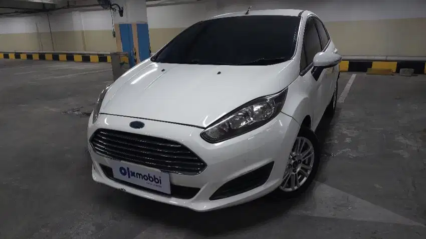 Pajak Panjang TDP 11JT Ford Fiesta 1.5 Trend Bensin-AT 2014 Putih