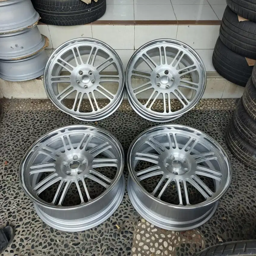 JLine Forged 20SL2 R22 Original USA Good Condition. Ori 5x120 murmer.