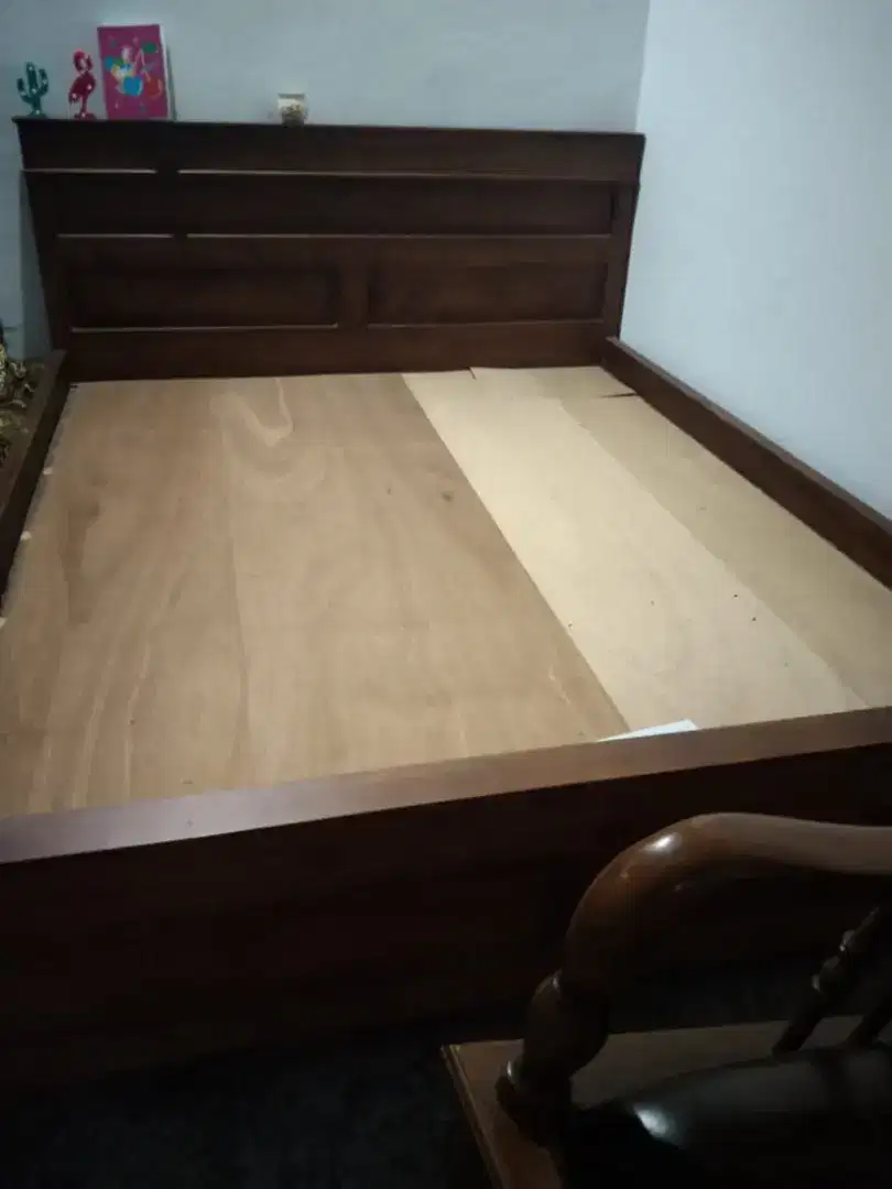 Jual tempat tidur jati 200 x 160