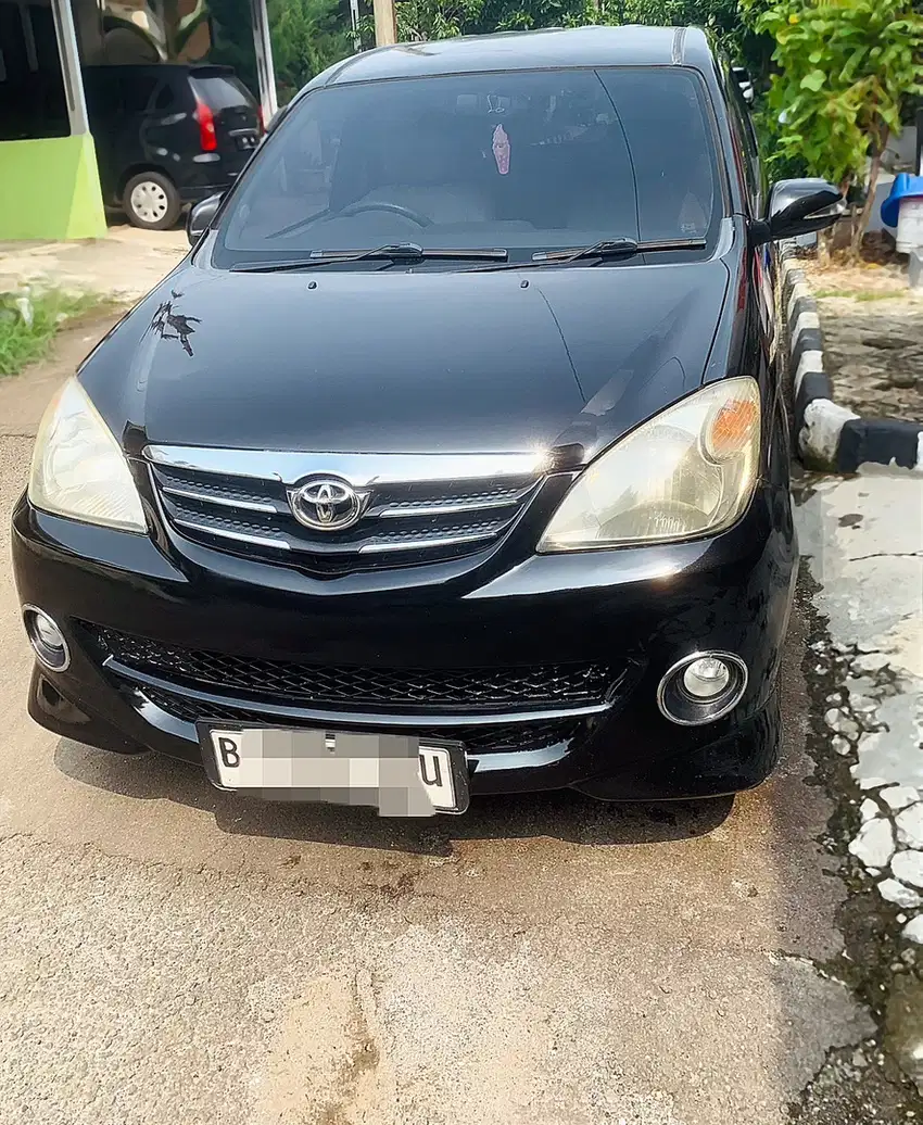 Toyota Avanza S 2010 Bensin