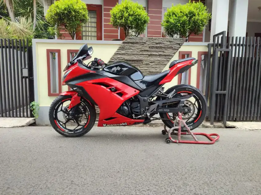 BISMILAH JUAL NINJA 250SE TAHUN 2013