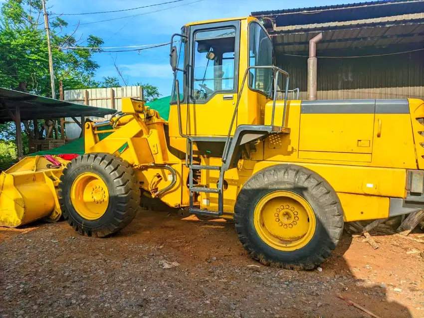 Loader Komatsu Pemakaian pabrik areng sawdust