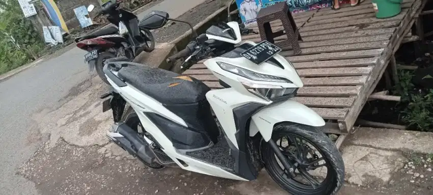 Vario 150 beremot 2019