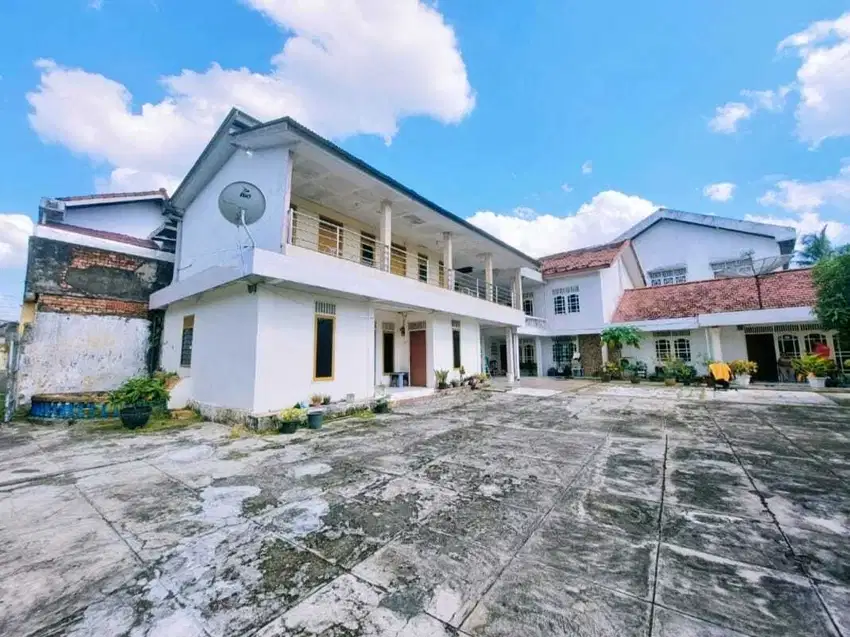 DIJUAL RUMAH DENGAN KOS KOSAN 10 UNIT BELAKANG HOTEL AMARIS PALEMBANG