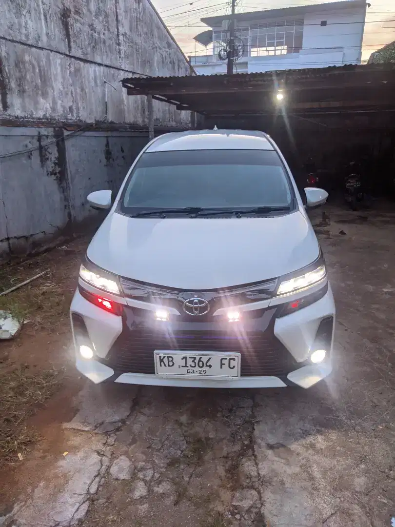 DIJUAL AVANZA 1.5 MT MULUS PEMAKAIAN PERTAMA