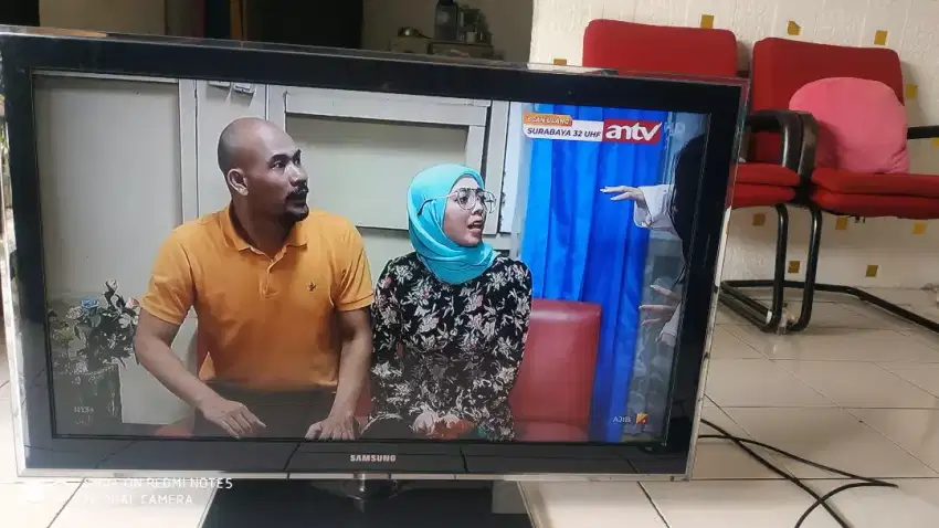 TV LCD SAMSUNG 40 in LA40D550 MULUS Layar tajam Gambar bersih No Cacat