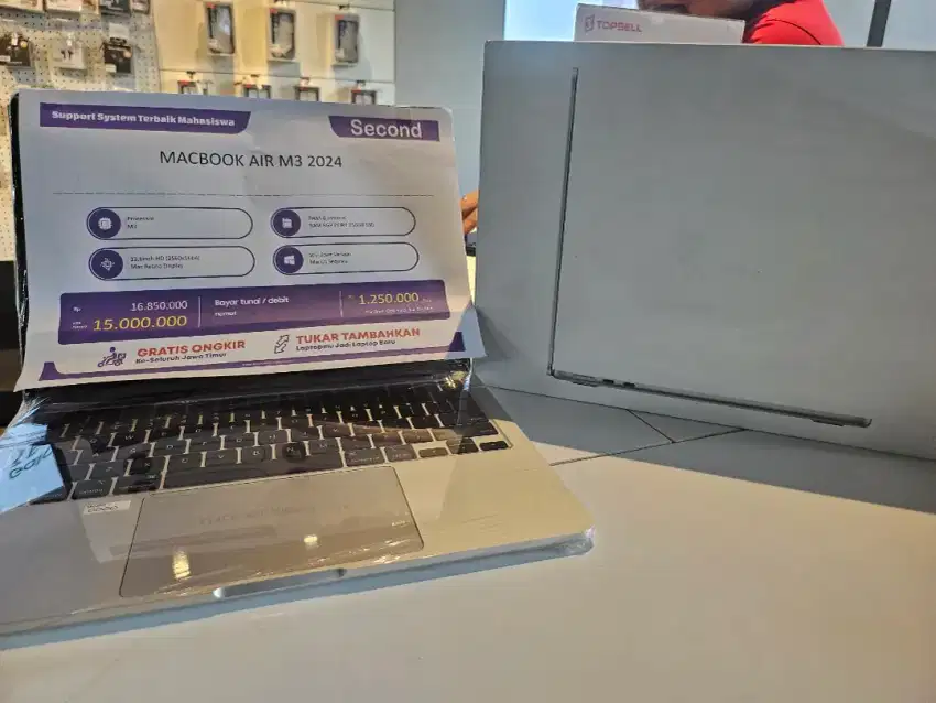 Apple Macbook AIR M3. 8/256 MASIH BAGUS BANGET