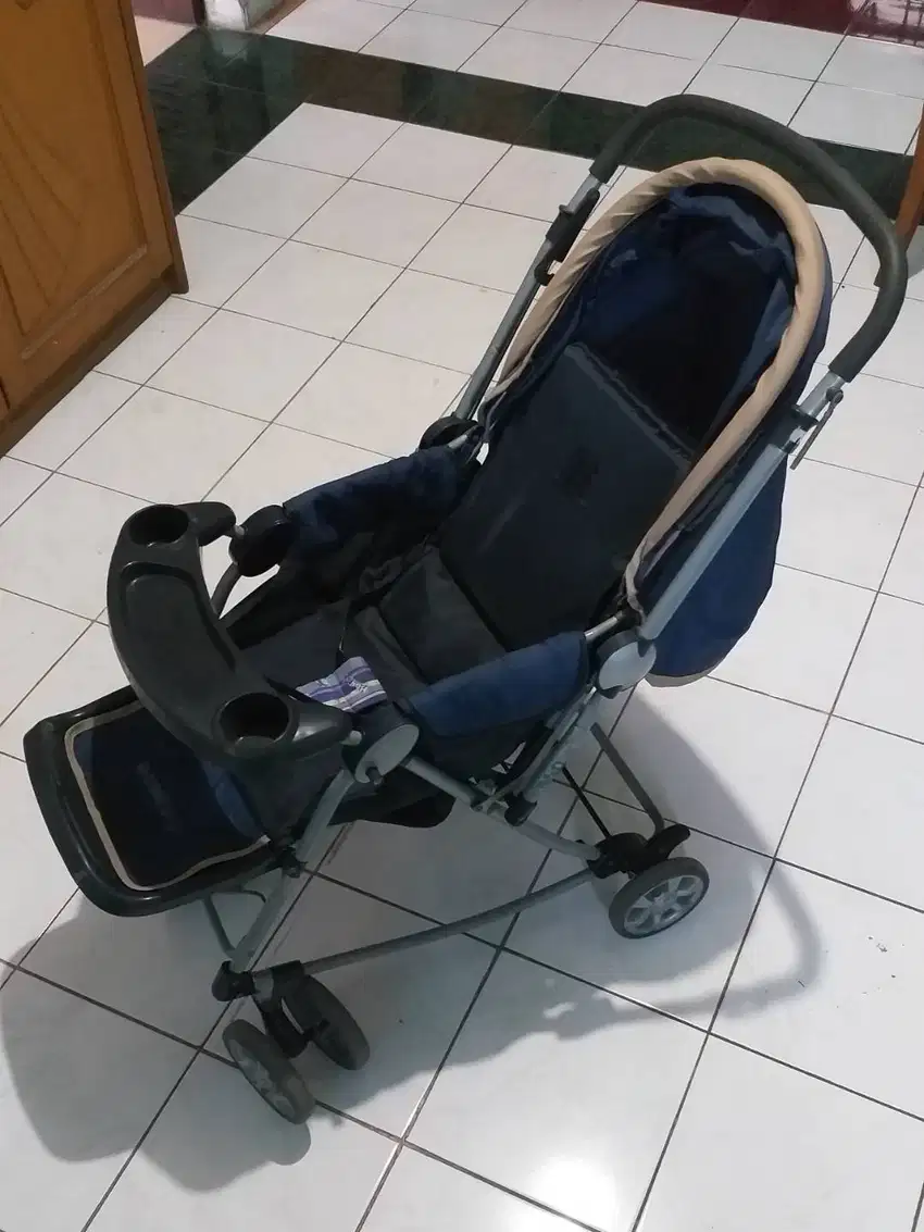 Stroller Bayi Merk Baby Does