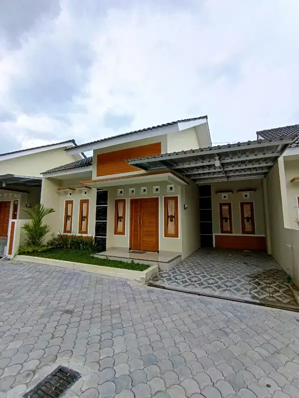 Dijual Rumah Dalam Cluster di Kadisoka